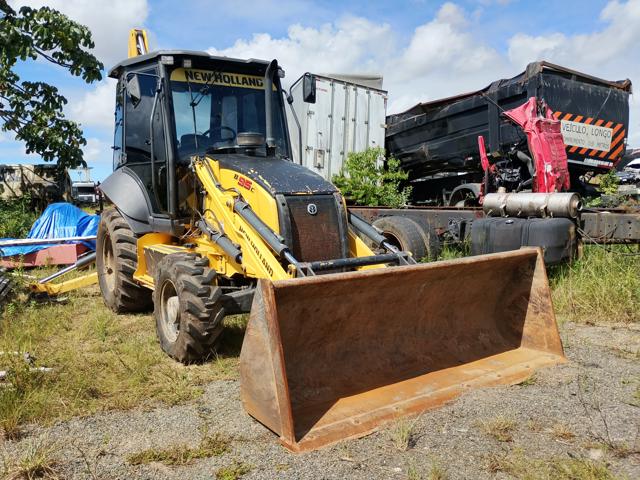 NEW HOLLAND - RETROESCAVADEIRA 895C 4X4 2024