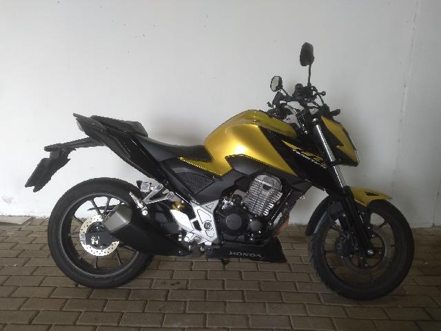 HONDA CB300F TWISTER 2023