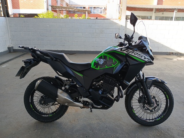 KAWASAKI VERSYS-X 300 2022