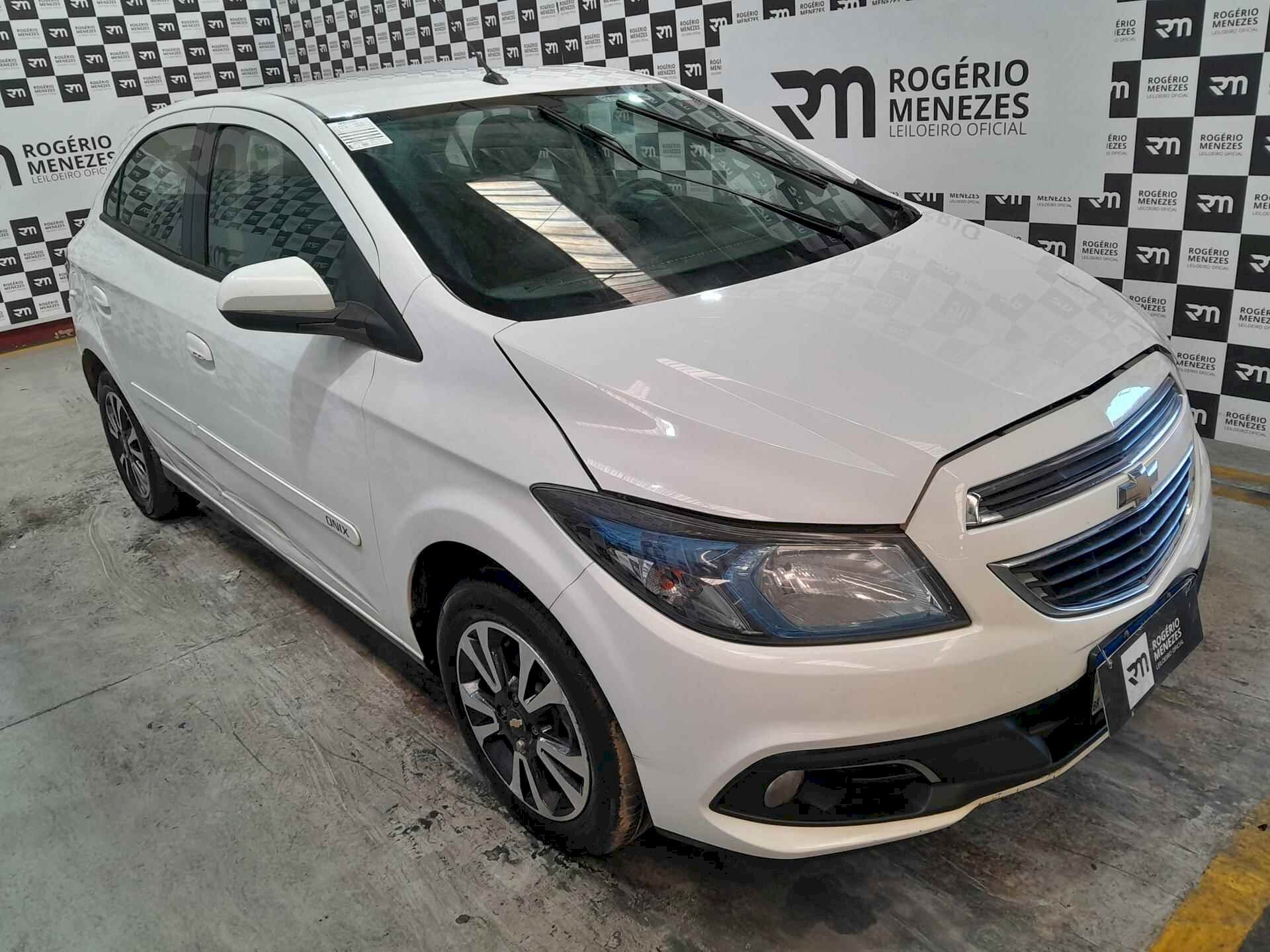 CHEVROLET ONIX 2016
