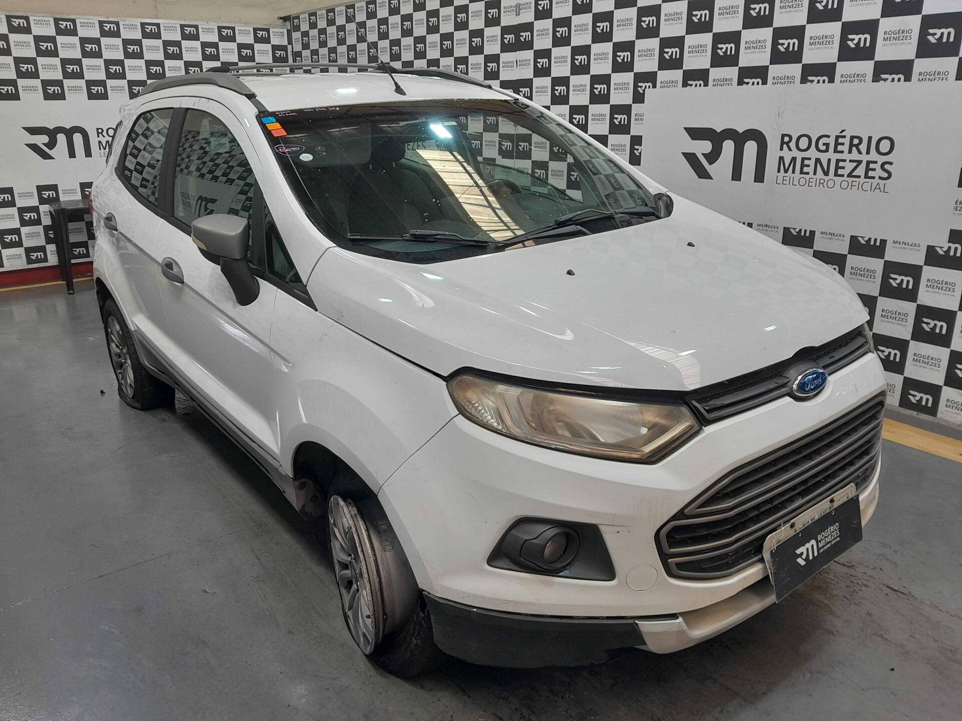 FORD ECOSPORT FSL AT 2.0 2015 