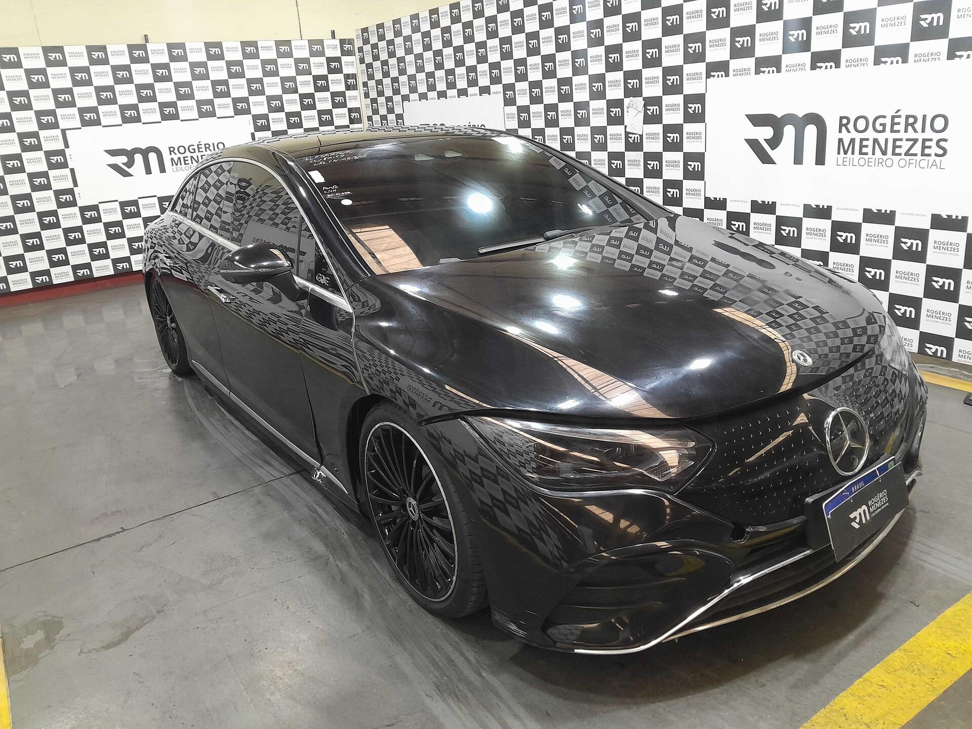 MERCEDES-BENZ EQE350 AMGL 2025 