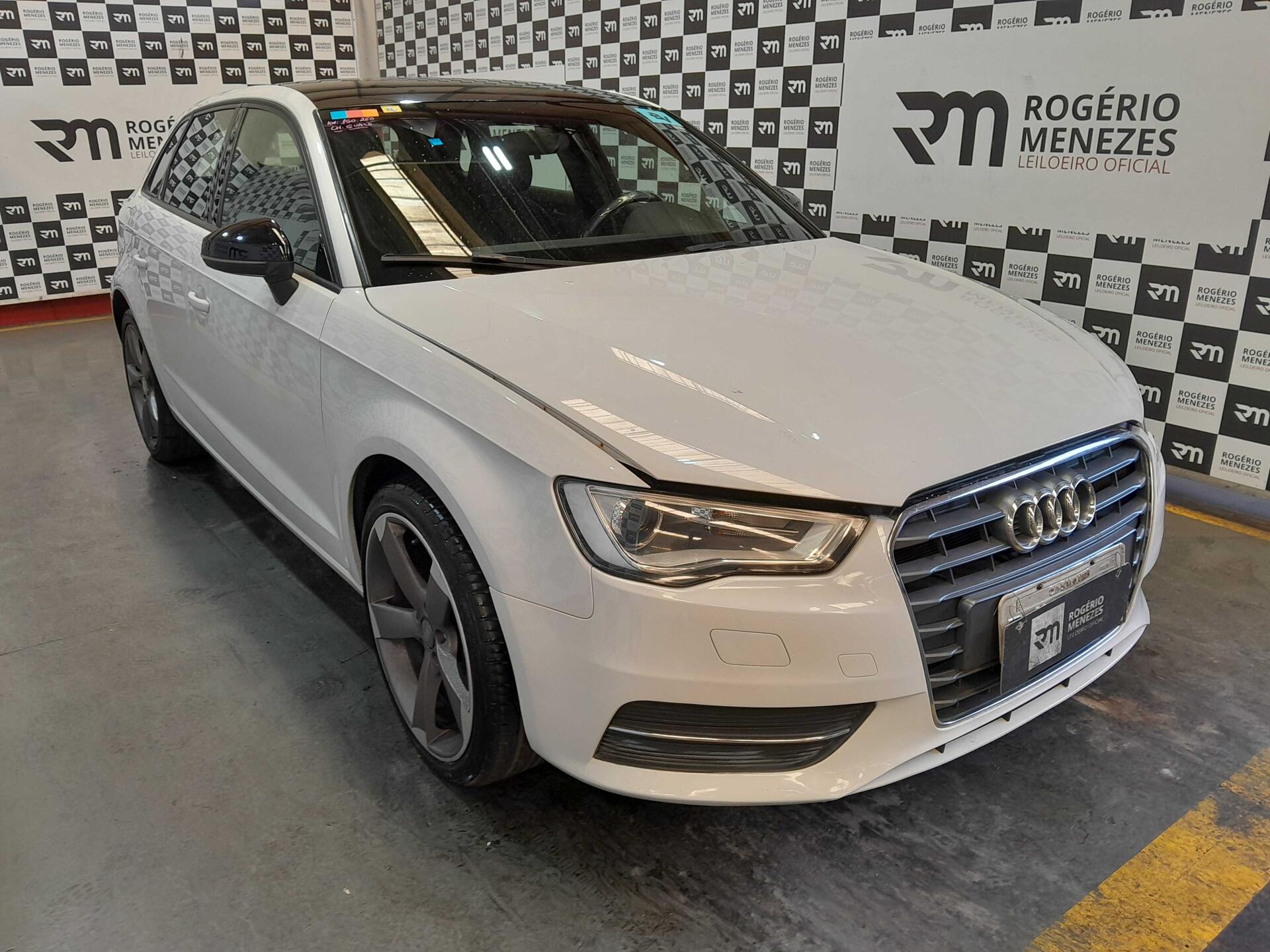 AUDI A3 2015