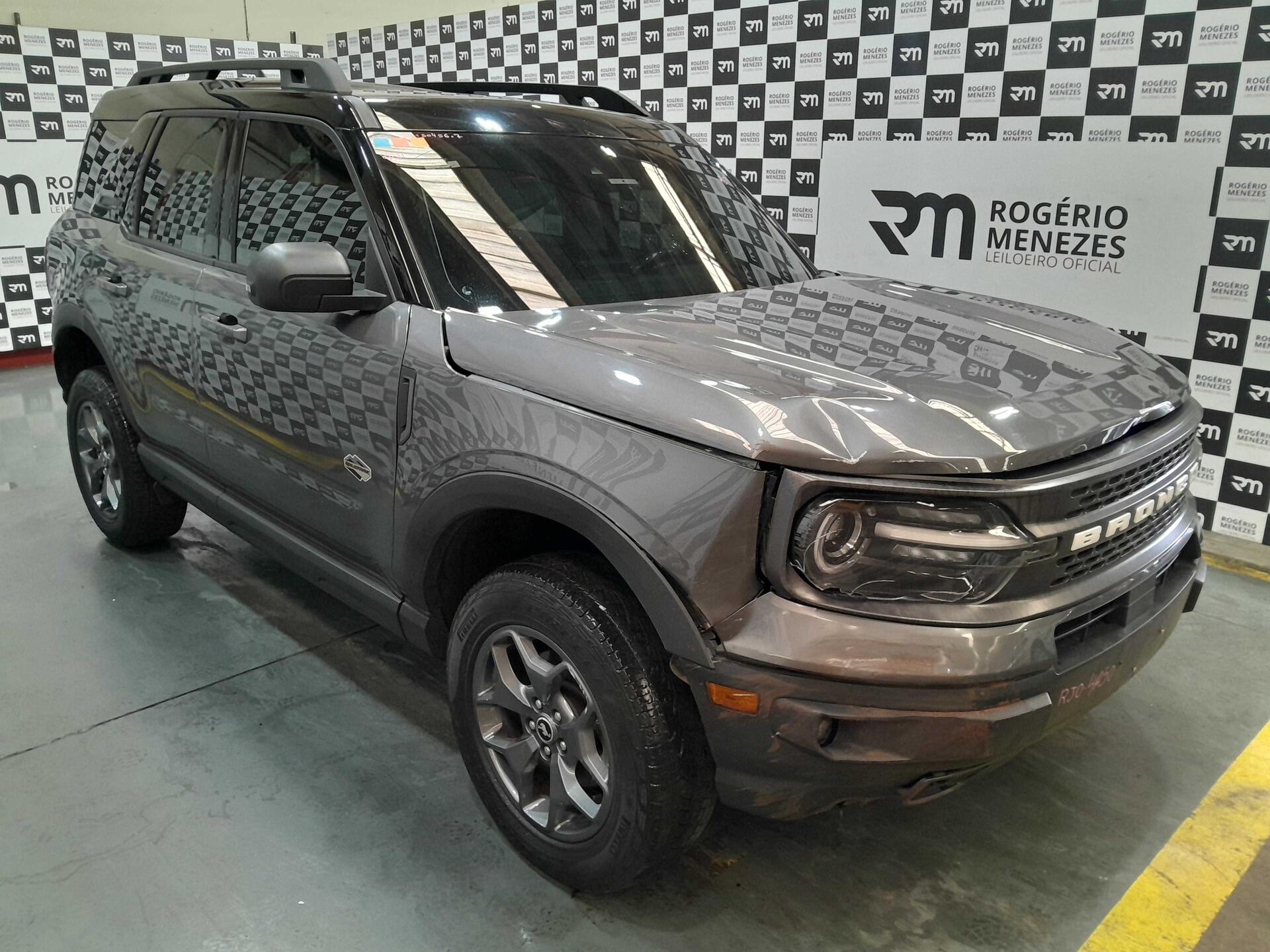 FORD BRONCO 2021