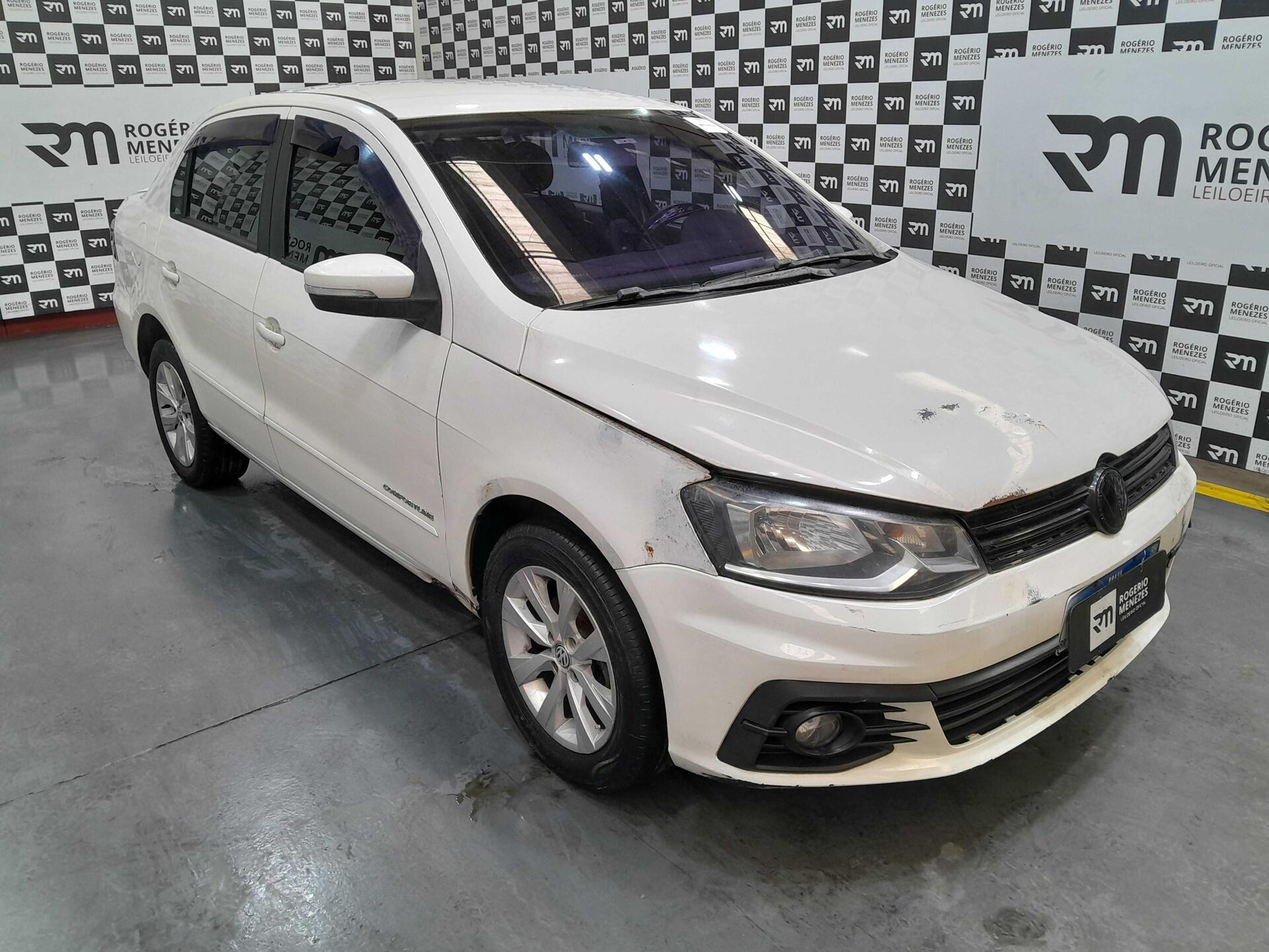 VW - VOLKSWAGEN VOYAGE 2017