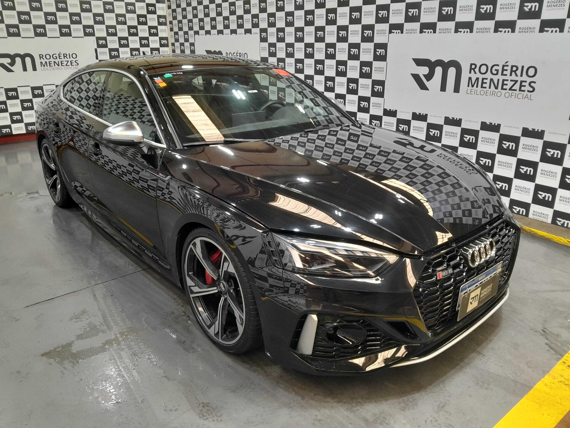 AUDI RS5 2021